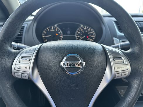 Used 2018 Nissan Altima 2.5 S w/ S Convenience Package FWD image 15