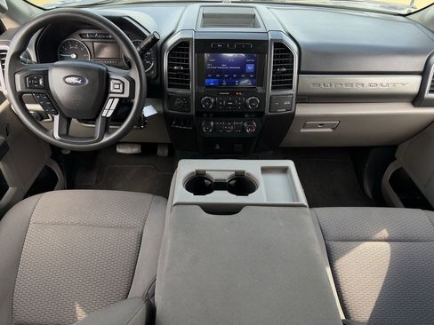 Certified 2022 Ford F250 XLT image 12