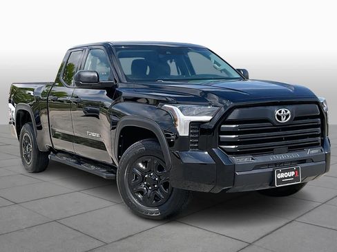 Used 2023 Toyota Tundra SR5 AWD/4WD image 4