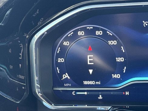 Used 2024 Chevrolet Silverado 1500 LT image 22