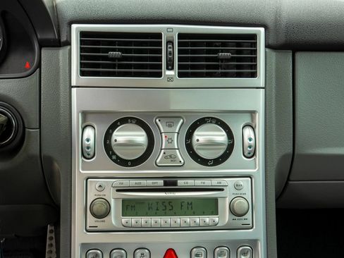 Used 2008 Chrysler Crossfire Limited RWD image 27