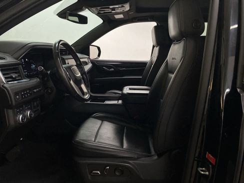 Used 2022 GMC Yukon XL Denali image 13