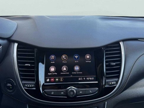 Used 2021 Chevrolet Trax LT w/ Driver Confidence Package image 27