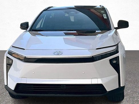 New 2026 Toyota bZ FWD image 10