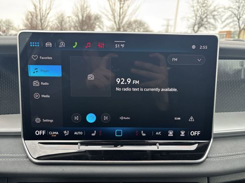 New 2026 Volkswagen Tiguan SE AWD/4WD image 16