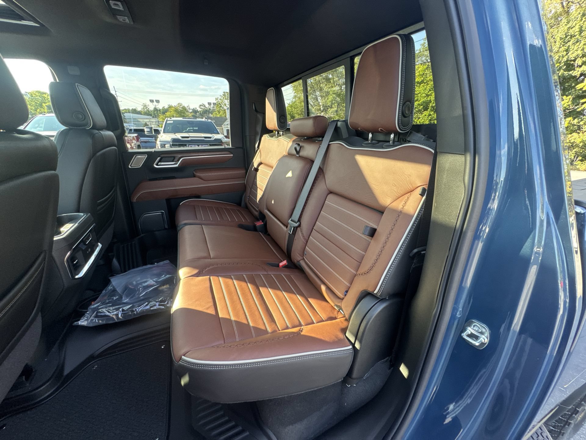 New 2026 GMC Sierra 2500 Denali Ultimate AWD/4WD image 25