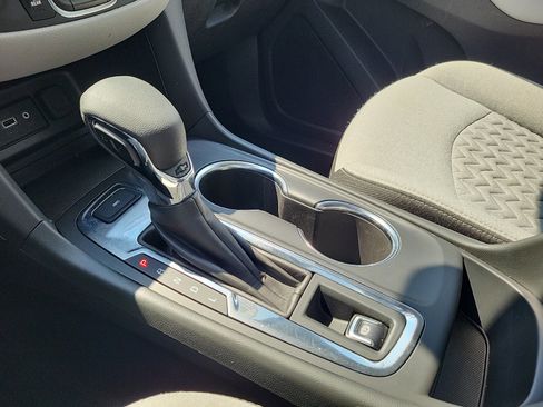 Certified 2022 Chevrolet Equinox LT image 23