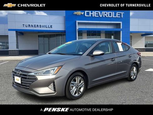 Used 2020 Hyundai Elantra Value Edition FWD image 1