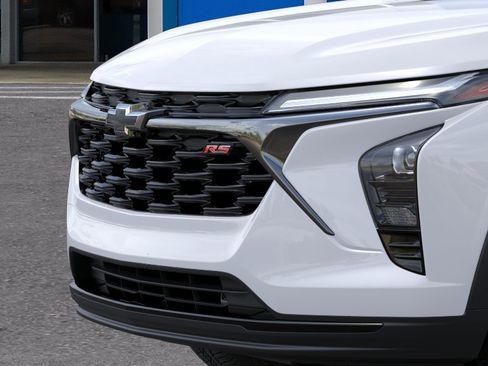 New 2026 Chevrolet Trax RS w/ Driver Confidence Package FWD image 13
