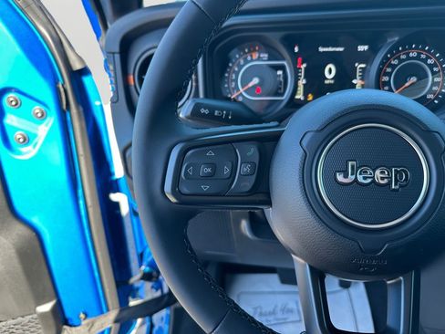 New 2026 Jeep Gladiator Mojave image 21