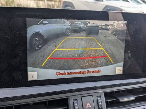 Used 2025 Lexus ES 300h 300h image 22