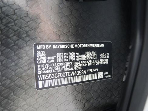 Used 2026 BMW iX xDrive60 w/ M Sport Package image 29