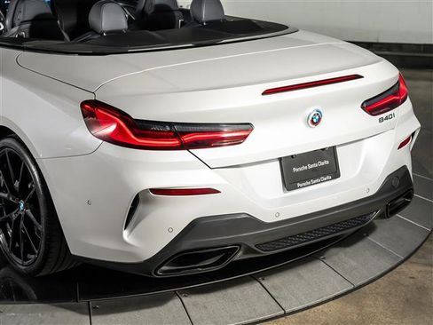 Used 2023 BMW 840i Convertible image 40