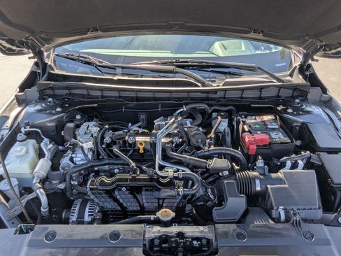 Used 2022 Nissan Altima 2.5 SR FWD image 33