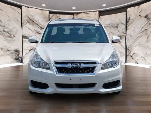 Used 2013 Subaru Legacy 2.5i Premium w/ All-Weather Pkg + Moonroof AWD/4WD image 18