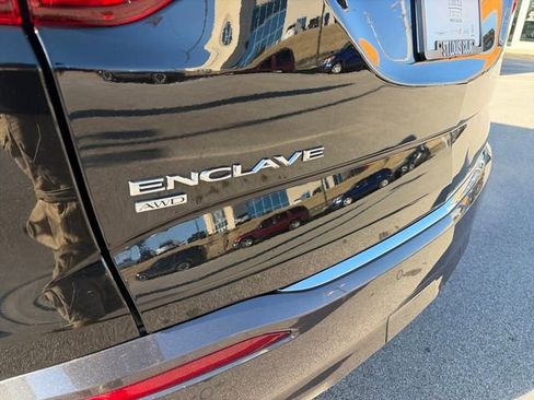 Used 2024 Buick Enclave Premium image 48