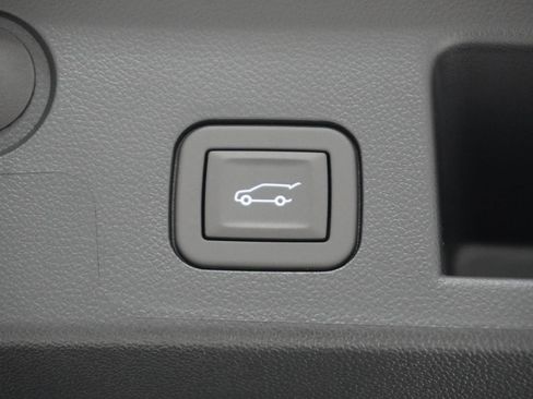 New 2026 Chevrolet Equinox RS w/ Convenience Package III image 7