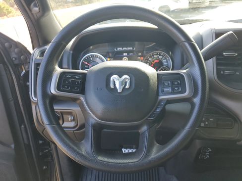 Used 2022 RAM 3500 Tradesman image 27