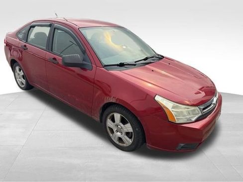 Used 2011 Ford Focus S image 4