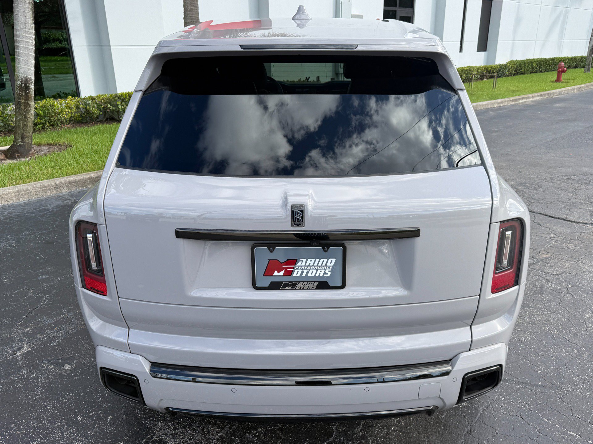 Used 2026 Rolls-Royce Cullinan Black Badge AWD/4WD image 25