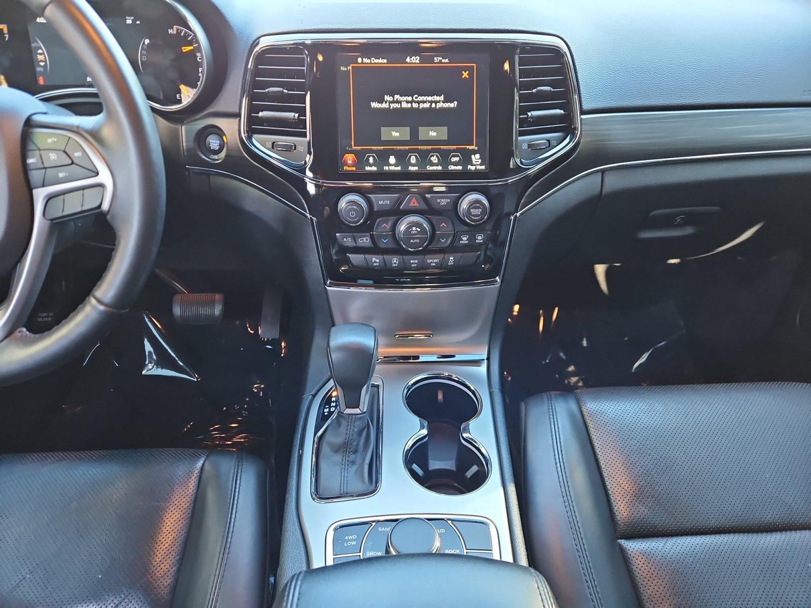 Used 2019 Jeep Grand Cherokee Limited w/ Luxury Group II AWD/4WD image 11