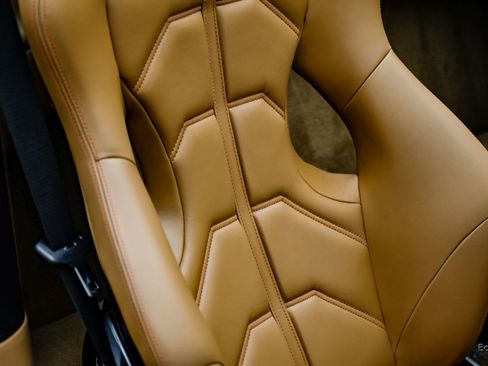 Used 2013 Ferrari 458 Spider image 68