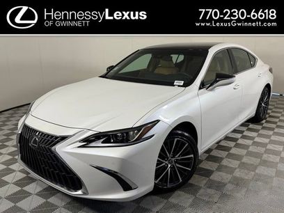 New 2025 Lexus ES 350 w/ Premium Package