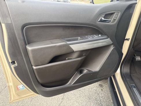 Used 2022 Chevrolet Colorado ZR2 image 19