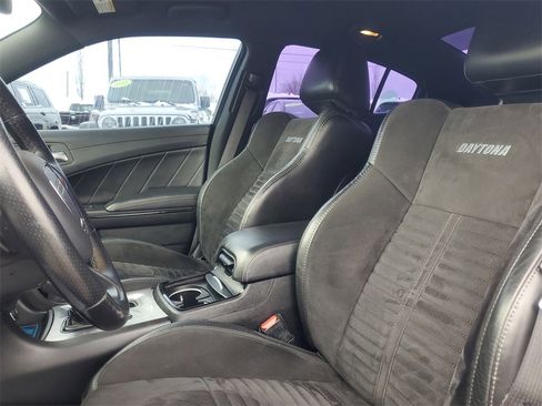 Used 2020 Dodge Charger Scat Pack w/ Daytona Edition Group image 13
