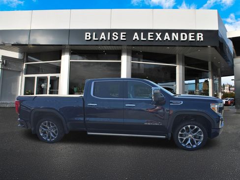 Used 2020 GMC Sierra 1500 Denali w/ Denali Ultimate Package AWD/4WD image 2