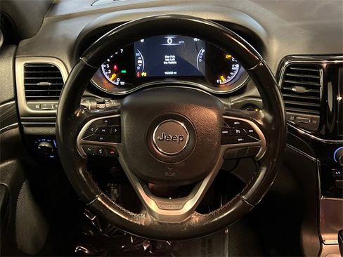 Used 2019 Jeep Grand Cherokee Limited image 20