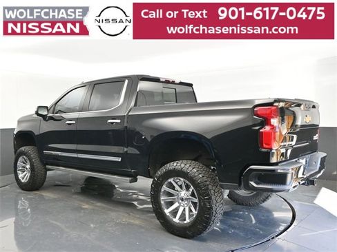 Used 2022 Chevrolet Silverado 1500 High Country w/ High Country Premium Package image 3