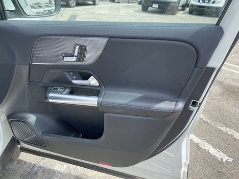 Used 2021 Mercedes-Benz GLA 250 image 19