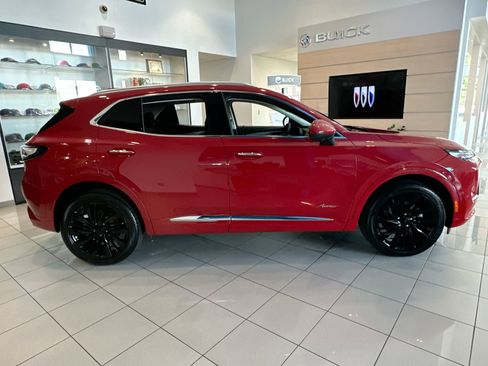 New 2025 Buick Envision Avenir image 9