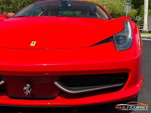 Used 2011 Ferrari 458 Italia Coupe RWD image 3