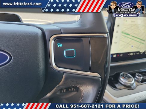 Certified 2025 Ford Expedition Platinum w/ Driver's Package AWD/4WD image 6