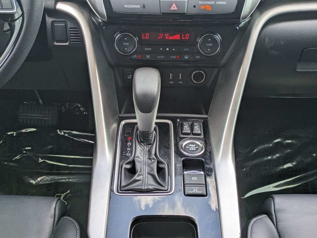 Used 2024 Mitsubishi Eclipse Cross SEL AWD/4WD image 19