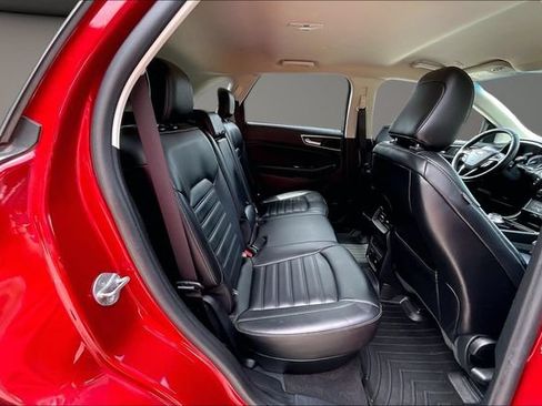 Used 2020 Ford Edge SEL w/ Convenience Package AWD/4WD image 25