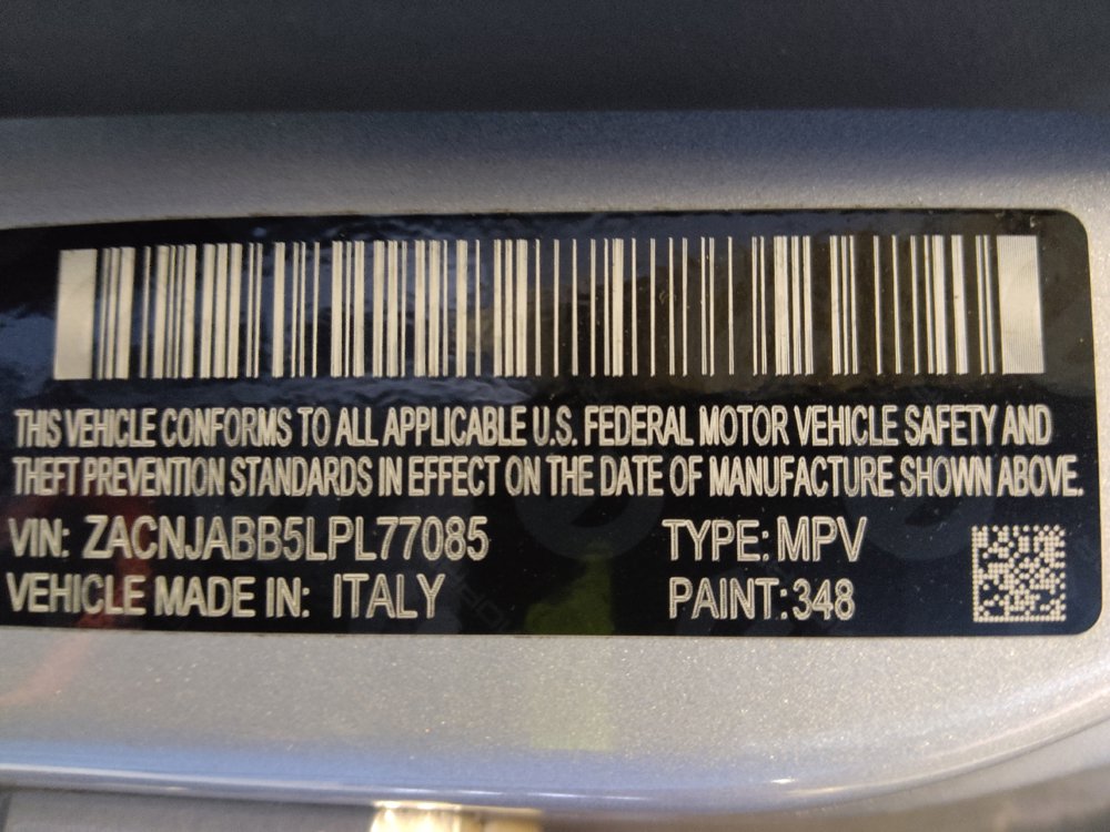Used 2020 Jeep Renegade Latitude FWD image 33
