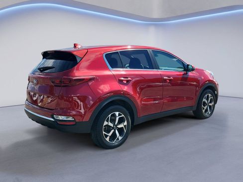 Used 2021 Kia Sportage LX w/ LX AWD Popular Package image 3
