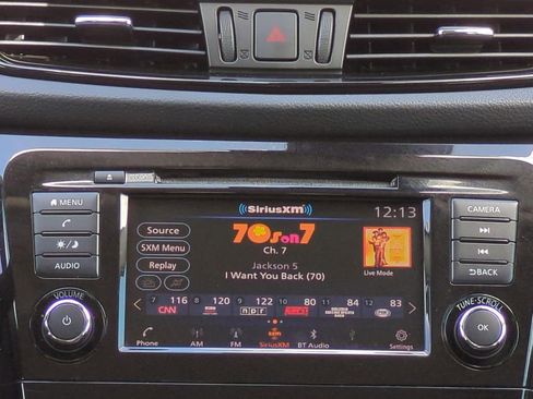 Used 2020 Nissan Rogue Sport S image 18