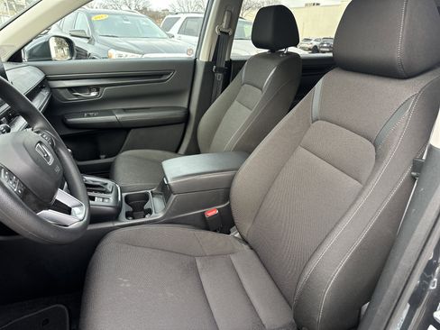 Certified 2025 Honda CR-V EX image 17