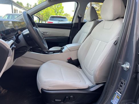 Used 2025 Hyundai Tucson SEL FWD image 14