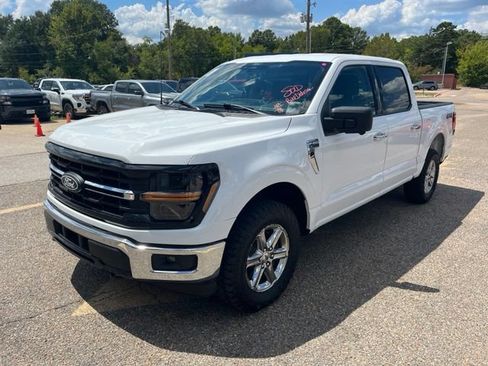 Used 2024 Ford F150 XLT w/ Tow/Haul Package AWD/4WD image 2