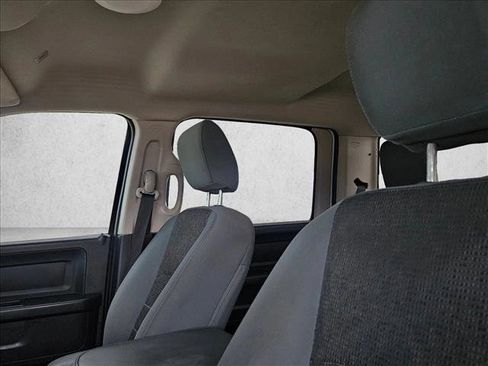 Used 2018 RAM 1500 4x4 Crew Cab w/ Protection Group image 17