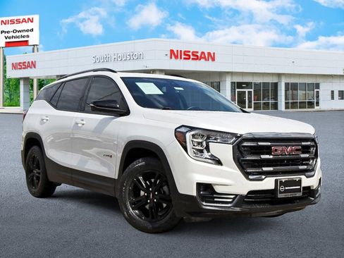 Used 2024 GMC Terrain AT4 w/ Infotainment Package II AWD/4WD image 1