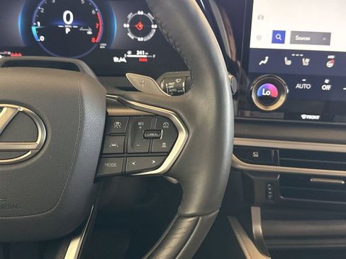 Certified 2025 Lexus RX 350 Premium image 24