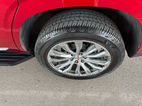 Used 2021 GMC Yukon Denali image 35