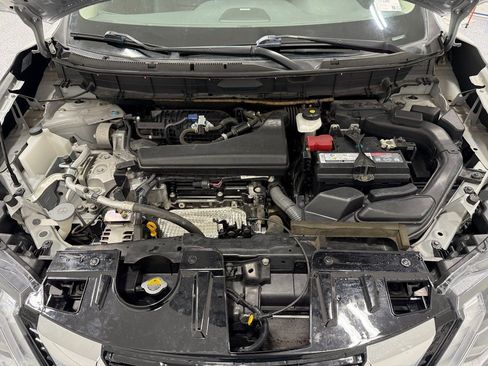 Used 2020 Nissan Rogue SL AWD/4WD image 46
