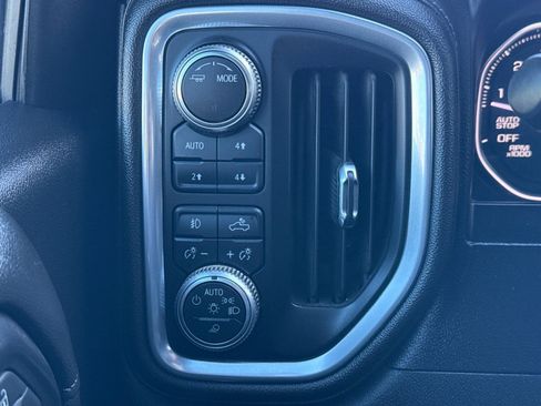 Used 2020 GMC Sierra 1500 SLT w/ Driver Alert Package I image 30